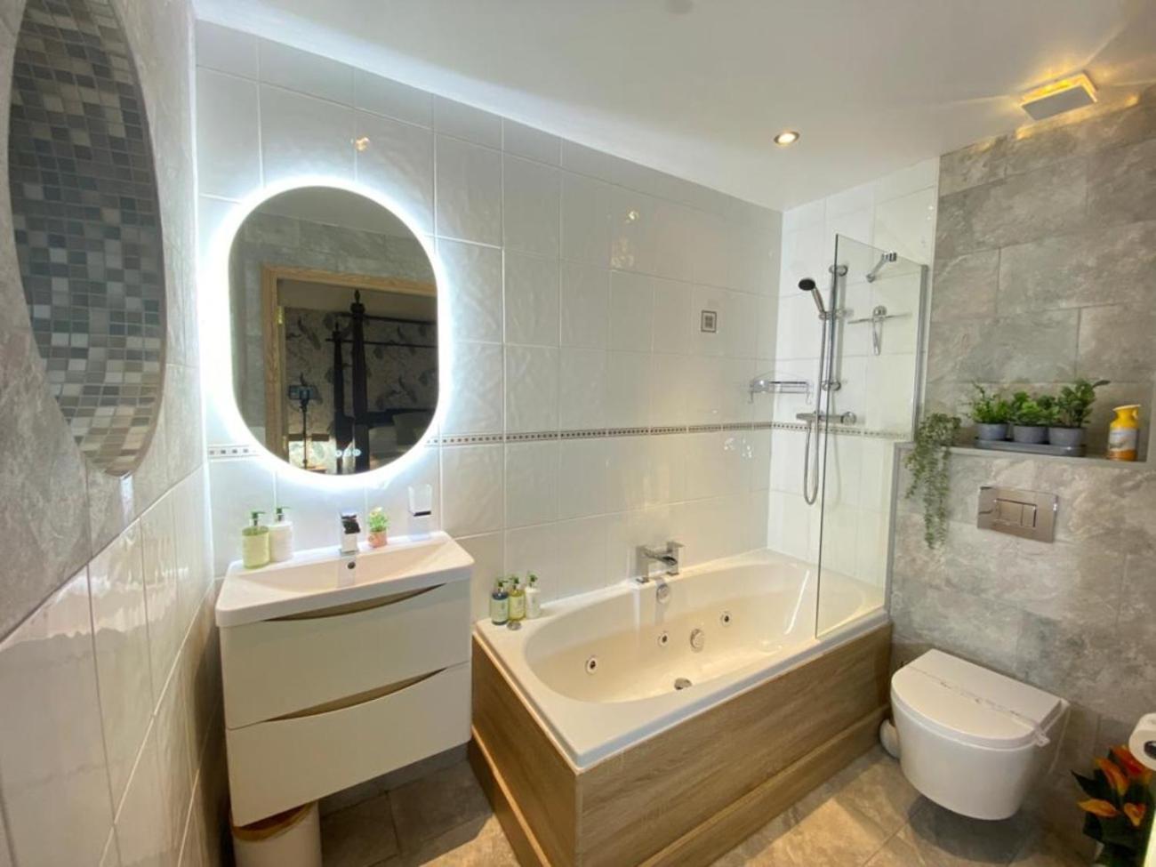 Lake District Romantic Get Away In 1 Acre Gardens Off M6 Пенрит Екстериор снимка
